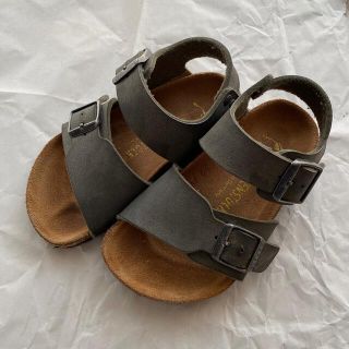 ビルケンシュトック(BIRKENSTOCK)の▶︎お値下げ中　BIRKENSTOCK キッズ サンダル 25/ 16cm(サンダル)