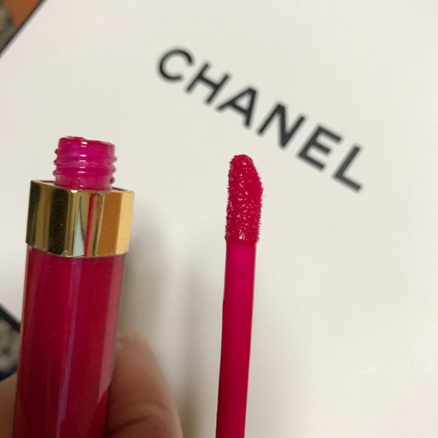 CHANEL(シャネル)のCHANEL  LEVRES SCINTILLANTES169 コスメ/美容のベースメイク/化粧品(リップグロス)の商品写真