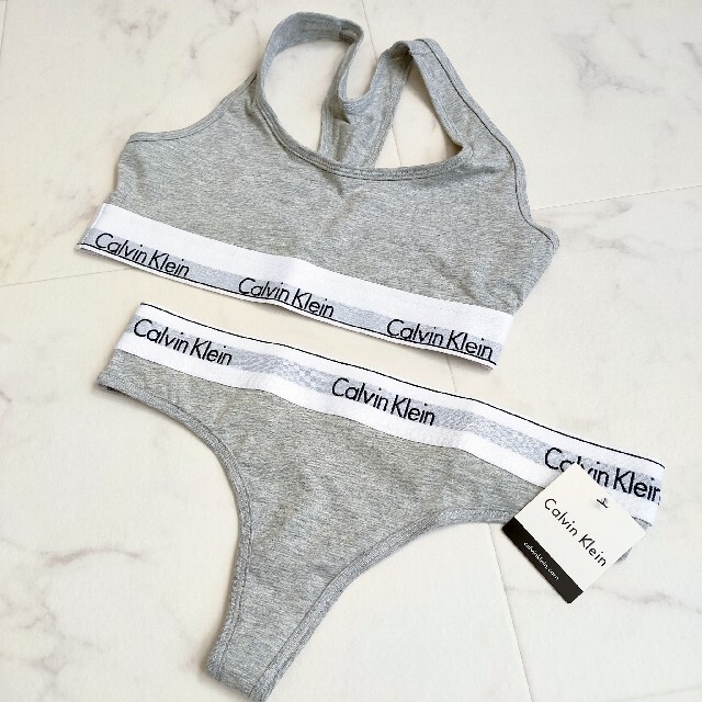 Calvin Klein下着セット Tバック