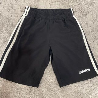 アディダス(adidas)のadidas ハーフパンツ　１１０ｃｍ☆(パンツ/スパッツ)