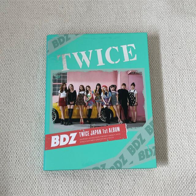 TWICE(トゥワイス)のTWICE ランダムトレカケース エンタメ/ホビーのタレントグッズ(アイドルグッズ)の商品写真