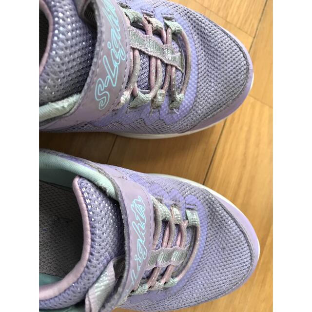 SKECHERS(スケッチャーズ)のスケッチャーズ✨光るスニーカー　19.5 キッズ/ベビー/マタニティのキッズ靴/シューズ(15cm~)(スニーカー)の商品写真