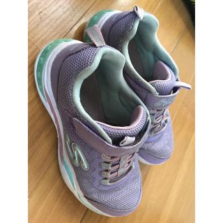 スケッチャーズ(SKECHERS)のスケッチャーズ✨光るスニーカー　19.5(スニーカー)