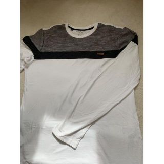 ゲス(GUESS)のguess Tシャツ(Tシャツ/カットソー(七分/長袖))