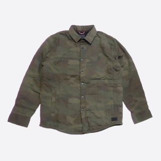 アバクロンビーアンドフィッチ(Abercrombie&Fitch)の★新品★アバクロンビー&フィッチ★キルティングシャツジャケット (Camo/S)(シャツ)