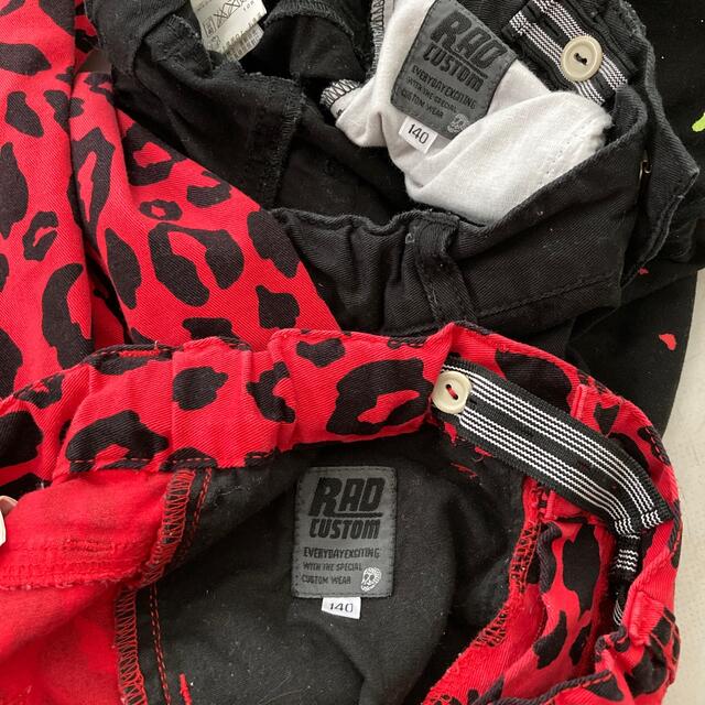 RAD CUSTOM(ラッドカスタム)のRAD CUSTOM パンツ２枚セット キッズ/ベビー/マタニティのキッズ服男の子用(90cm~)(パンツ/スパッツ)の商品写真