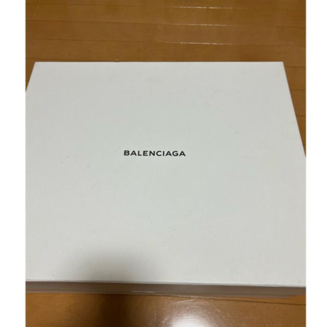 バレンシアガ　Balenciaga triple s beige