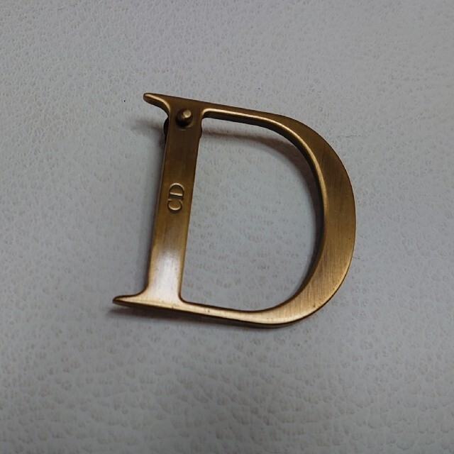 Christian Dior ピンブローチ - ブローチ/コサージュ