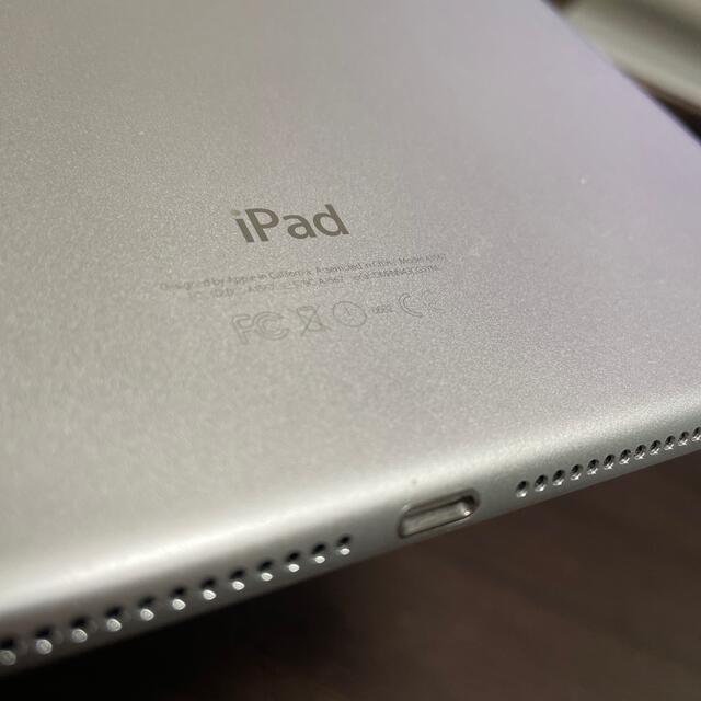iPad Air2 WiFi+Cellular 64GB au シルバー