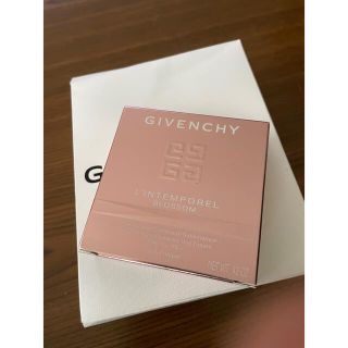 ジバンシィ(GIVENCHY)のGIVENCYランタンポレル ブロッサム クリーム コンパクト(化粧下地)