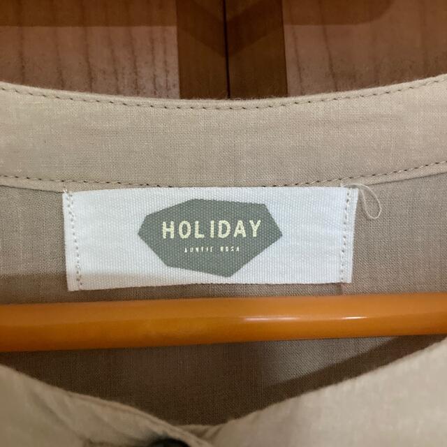 holiday(ホリデイ)のHOLIDAY Aラインブラウス&ZARAデニム同梱 レディースのトップス(シャツ/ブラウス(長袖/七分))の商品写真