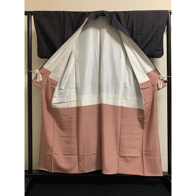 325. 【超美品】正絹 新潟県伝統工芸品 十日町紬 縞柄 飛び花柄文様