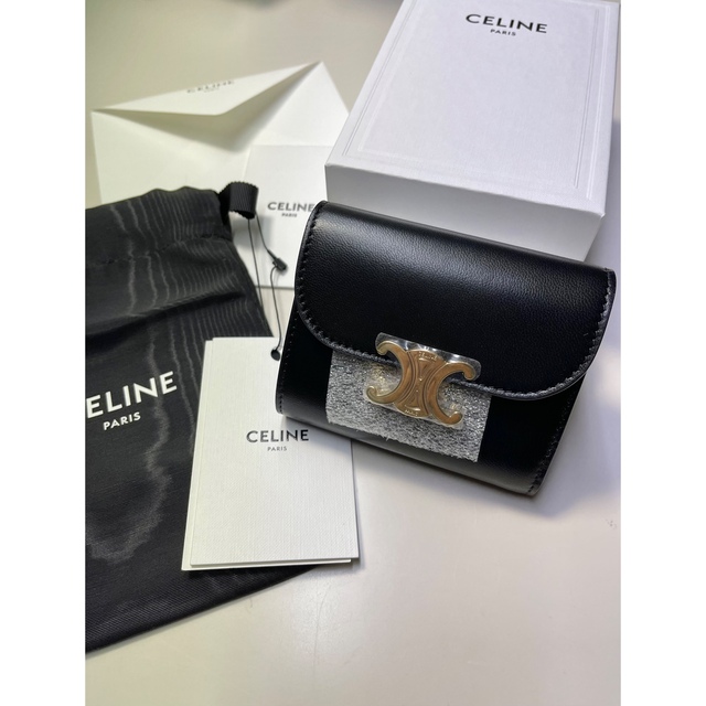 celine - 本日限定値下げ 新品 セリーヌ 財布 トリオンフ  スモールフラップウォレット