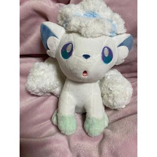 ⭐️完売品⭐️ポケモンセンター アローラロコン ふわふわ ぬいぐるみ