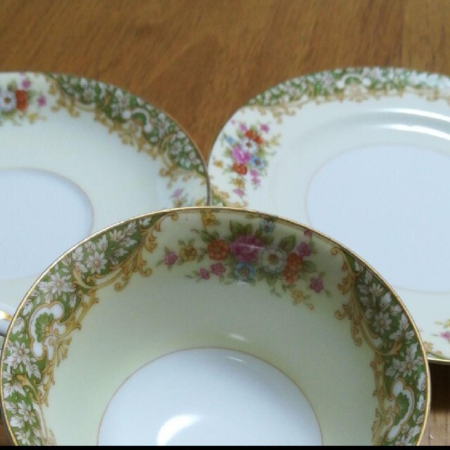Noritake トリプルセット Noritake トリプルセット