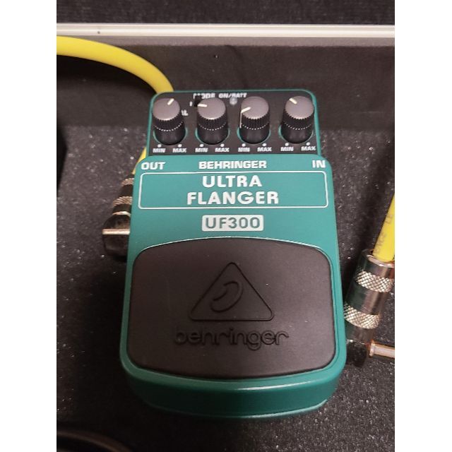 BEHRINGER UF300  エフェクター