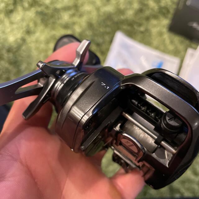 SHIMANO(シマノ)のメタニウム　20メタニウム　最終値下 スポーツ/アウトドアのフィッシング(リール)の商品写真