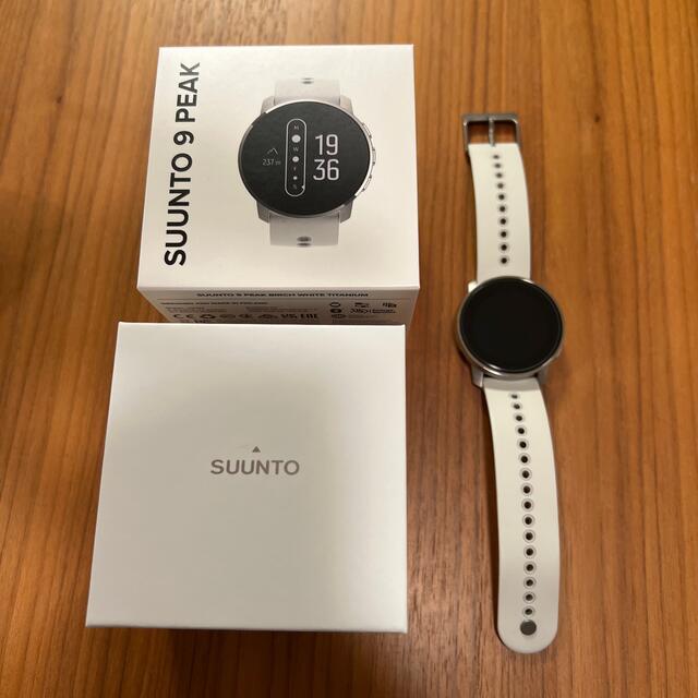 時計SUUNTO 9 PEAK BIRCH WHITE TITANIUM