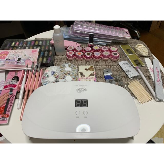 ジェルネイルセット値下げ！3800→3000 コスメ/美容のネイル(ネイル用品)の商品写真