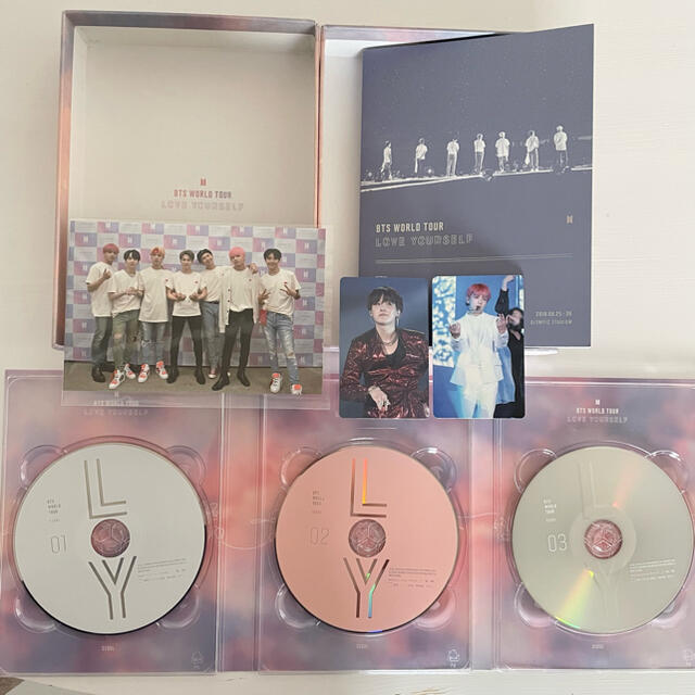 防弾少年団(BTS)(ボウダンショウネンダン)のBTS LYS TOUR DVD ソウル ヨーロッパ ニューヨーク エンタメ/ホビーのCD(K-POP/アジア)の商品写真