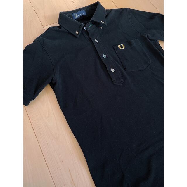 FRED PERRY(フレッドペリー)のFRED PERRY フレッドペリー　ポロシャツ　ブラック　XS メンズのトップス(ポロシャツ)の商品写真