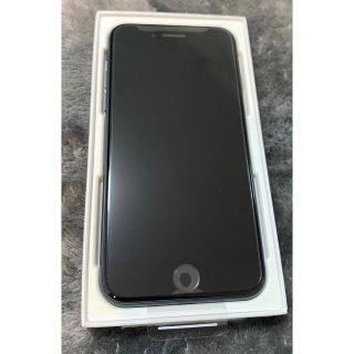アイフォーン(iPhone)のiPhoneSE 第2世代 64GB/ブラック(スマートフォン本体)