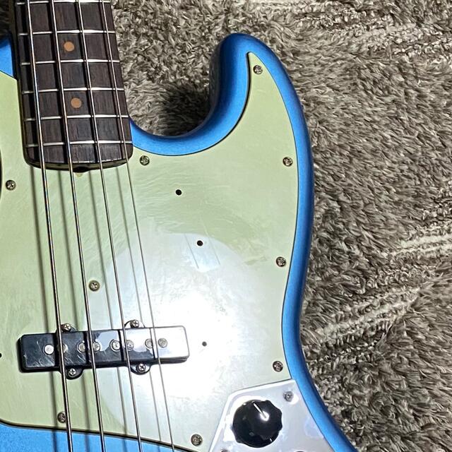 Fender(フェンダー)の専用　ピックガード 楽器のベース(エレキベース)の商品写真