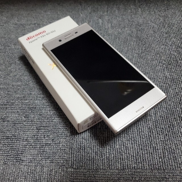 【送料込】Xperia XZs SO-03J SIMロック解除済み