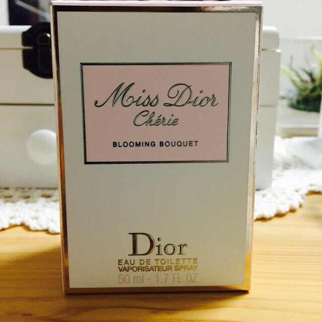 Christian Dior(クリスチャンディオール)のMiss Dior Blooming Bouquet  コスメ/美容の香水(香水(女性用))の商品写真