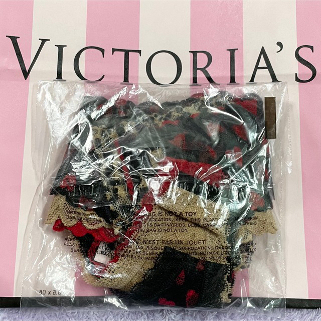Victoria's Secret(ヴィクトリアズシークレット)の最後の1組Thong XS【新品】VICTORIA'S SECRET 5枚セット レディースの下着/アンダーウェア(ショーツ)の商品写真