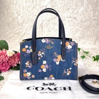 コーチ(COACH)の✨美品✨コーチ　2way  チャーリーキャリーオール28 デニム　フローラル(ショルダーバッグ)