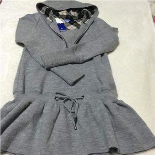 バーバリー(BURBERRY)のBurberryパーカーワンピースⓂ︎未使用品☆(ひざ丈ワンピース)