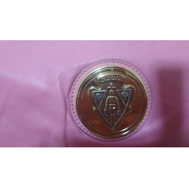 Gucci(グッチ)のグッチ　ヒステリア　クラッチバッグ　レザー　リストストラップ付き　ピンク レディースのバッグ(クラッチバッグ)の商品写真