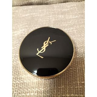 イヴサンローランボーテ(Yves Saint Laurent Beaute)のイブサンローラン　アンクルドポールクッション(ケースのみ)(ファンデーション)