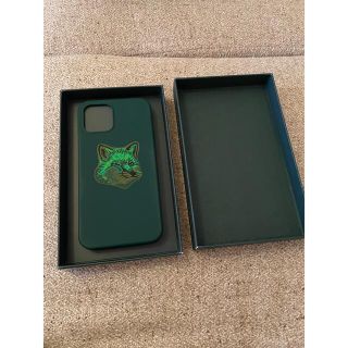 メゾンキツネ(MAISON KITSUNE')のメゾンキツネ　スマホケース　iPhone１２Pro(iPhoneケース)