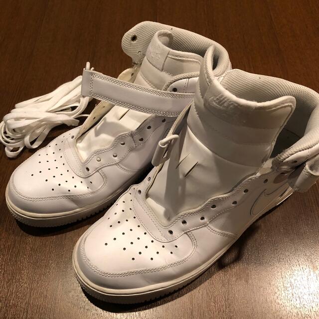 NIKE(ナイキ)のNIKE AIR FORCE 1 MID 28.5㎝ メンズの靴/シューズ(スニーカー)の商品写真