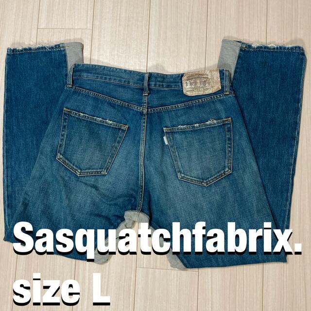 SASQUATCHfabrix.(サスクワッチファブリックス)の激レア Sasquatchfabrix. ダメージ加工デニム 切り返しジーンズ メンズのパンツ(デニム/ジーンズ)の商品写真