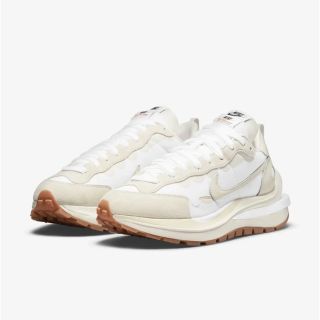 サカイ(sacai)の新品 sacai × Nike Vapor Waffle White Gum(スニーカー)