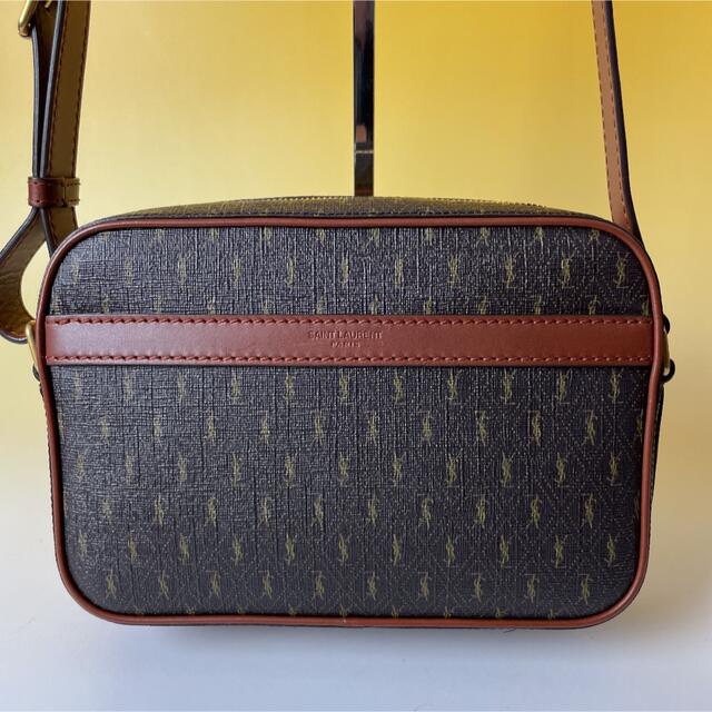 にシンガポ Yves 美品☆イヴ・サンローラン ショルダーバッグ ...