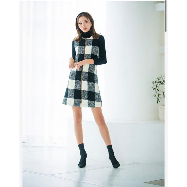 sheller フロントzipワンピース sheller フロントzipワンピース