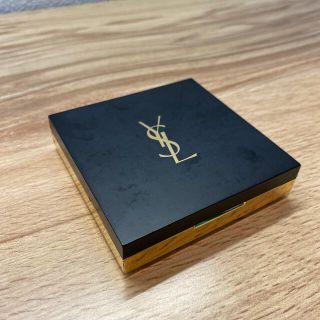 イヴサンローランボーテ(Yves Saint Laurent Beaute)のブランドコスメ(ファンデーション)