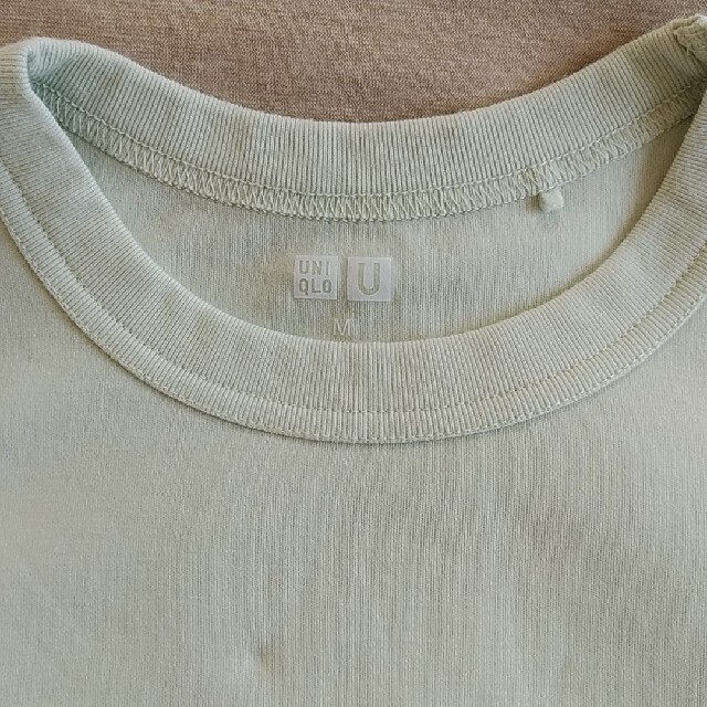 UNIQLO(ユニクロ)のユニクロユー  Tシャツ　Mサイズ レディースのトップス(Tシャツ(半袖/袖なし))の商品写真