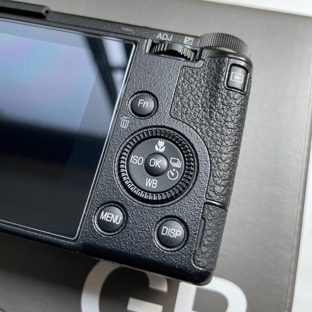 RICOH(リコー)の極上美品 RICOH GR3x GRIIIx ガラスフィルム付ガラスコーティング スマホ/家電/カメラのカメラ(コンパクトデジタルカメラ)の商品写真