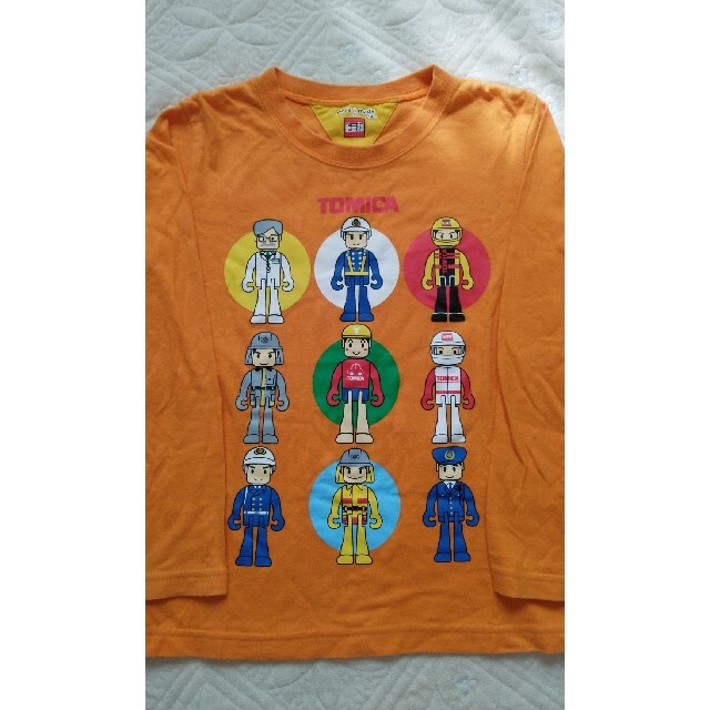 Takara Tomy(タカラトミー)のトミカ　120センチカットソー キッズ/ベビー/マタニティのキッズ服男の子用(90cm~)(Tシャツ/カットソー)の商品写真