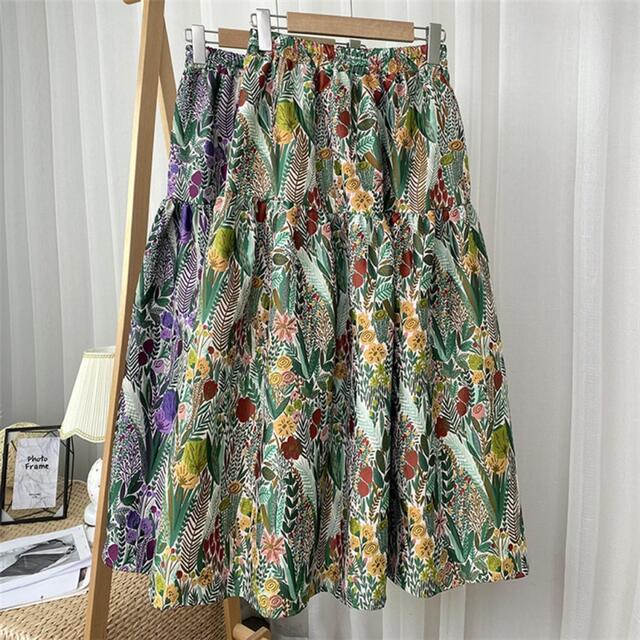 【素敵デザイン！】ボタニカルジャガードフレアスカート レディースのスカート(ロングスカート)の商品写真
