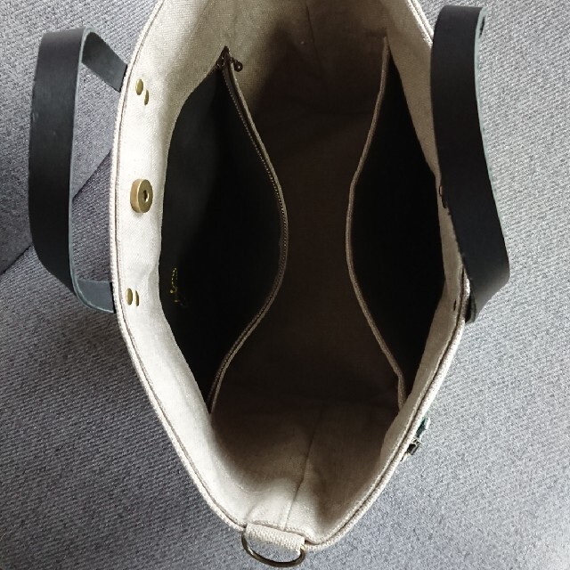 mina perhonen(ミナペルホネン)のミナペルホネン サラブレッドハンドメイドバック レディースのバッグ(ハンドバッグ)の商品写真