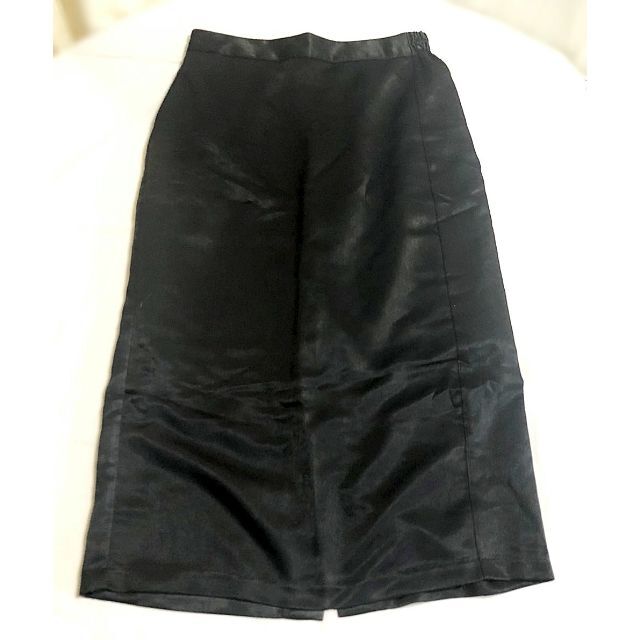 GU(ジーユー)のGU ジーユー サテン タイトスカート ボックススカート ミディ丈 ブラック  レディースのスカート(その他)の商品写真