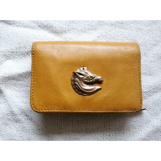 イアパピヨネ(ear PAPILLONNER)のear PAPILLONNER アニマル装飾付き財布（黄色）(財布)
