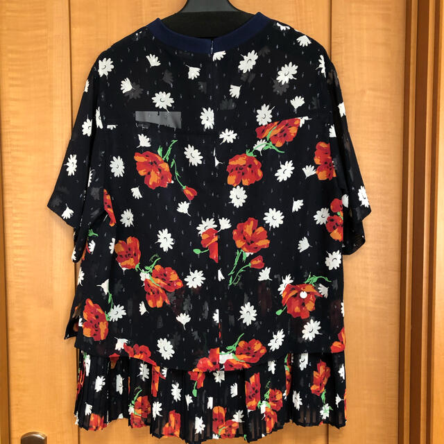 定番 MUVEIL トップス 花柄の通販 by 断捨離おばさん's shop |ミュベール