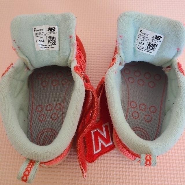 New Balance(ニューバランス)のnew balance 13.5cm　スニーカー キッズ/ベビー/マタニティのベビー靴/シューズ(~14cm)(スニーカー)の商品写真